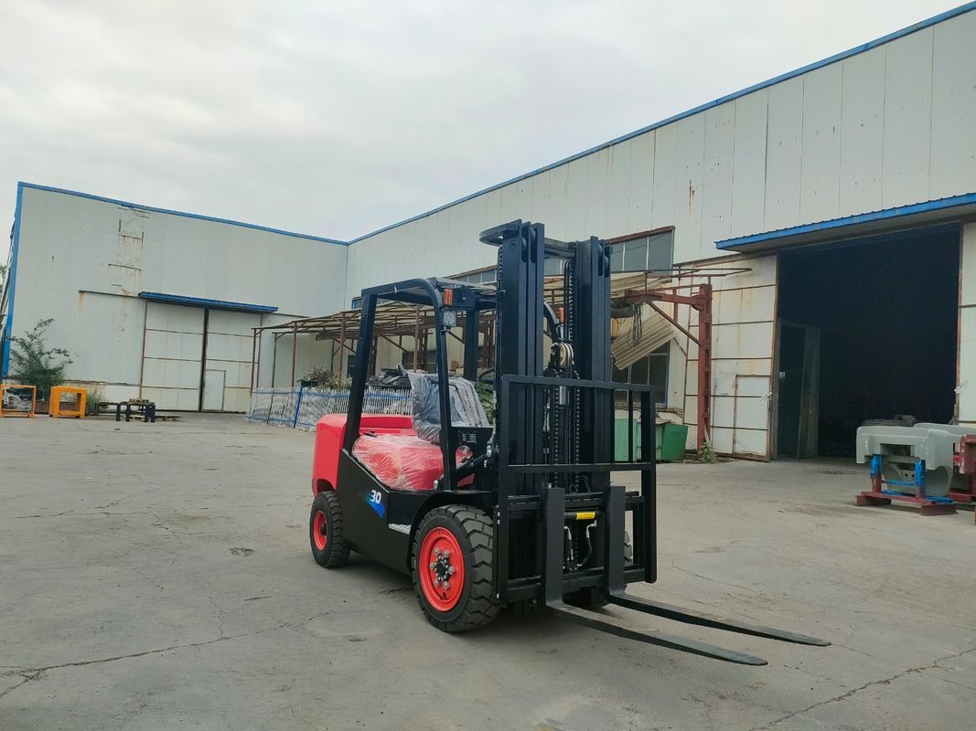 3.5 Ton Powerful Diesel Forklift Superior Load Capacity High Efficiency